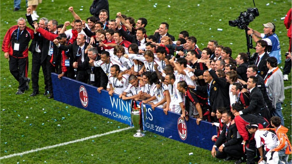 Kaká — Ricardo Izecson dos Santos Leite